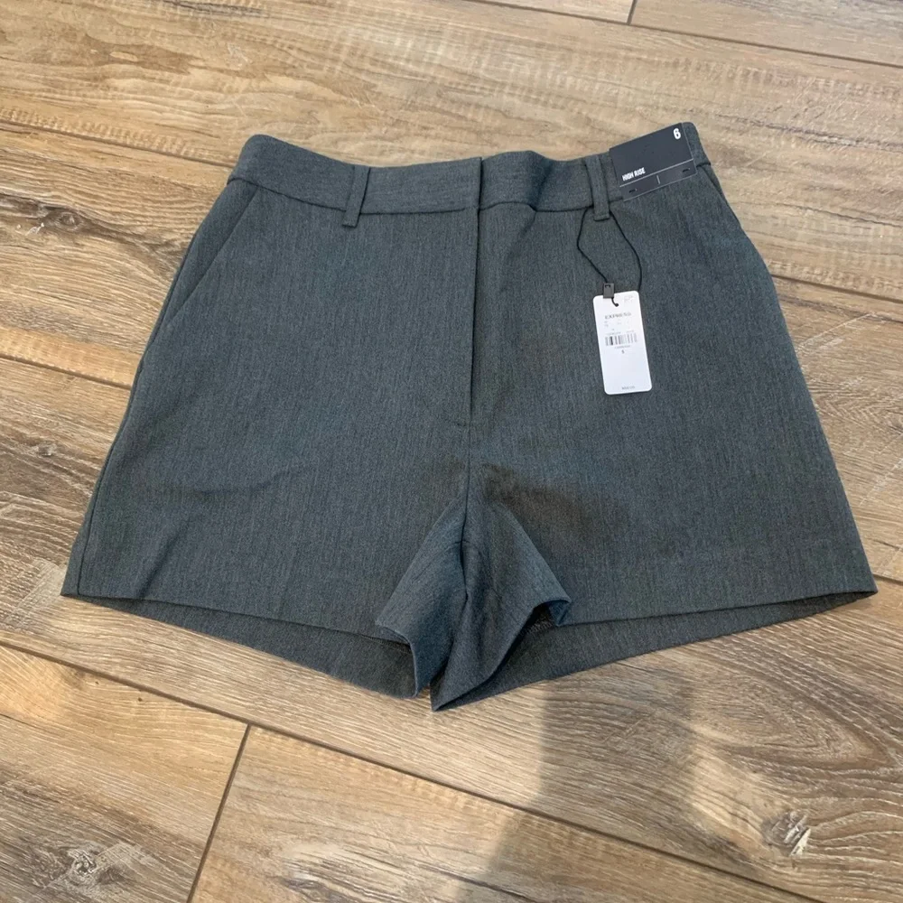 Express Editor High Rise Shorts - Picture 1 of 6